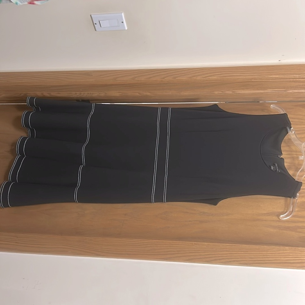 Ann Taylor Ponte size 8